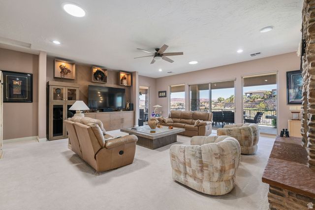 2376 E STONE CREST CIR, St. George, UT 84790