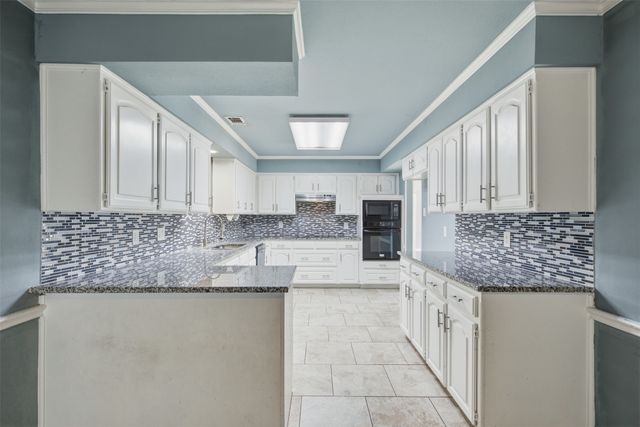 1308 Carver Lane, Irving, TX 75061