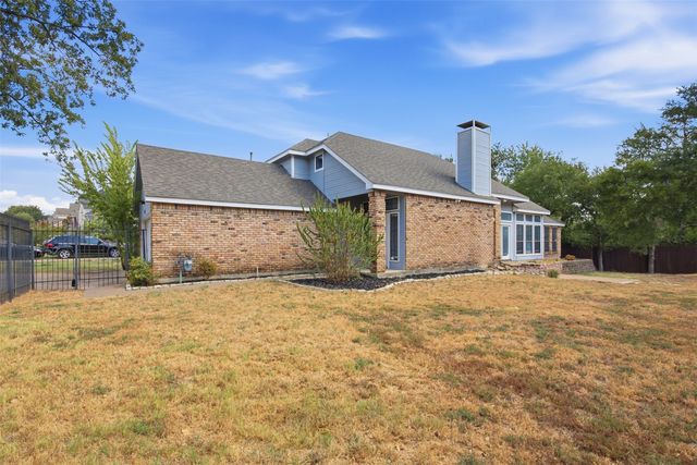 1308 Carver Lane, Irving, TX 75061