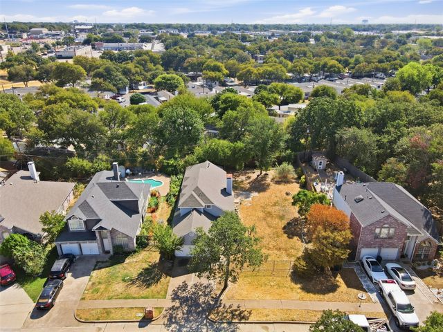 1308 Carver Lane, Irving, TX 75061