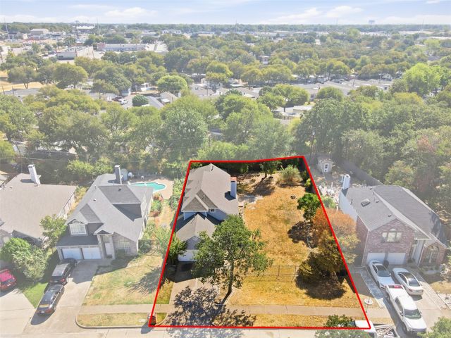 1308 Carver Lane, Irving, TX 75061