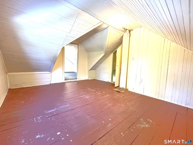 61 Clark Avenue, North Haven, CT 06473