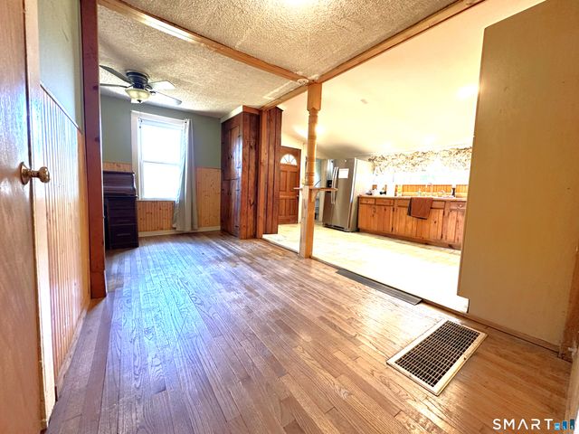 61 Clark Avenue, North Haven, CT 06473