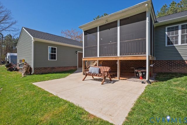 2765 Three Bridge Rd, Powhatan, VA 23139