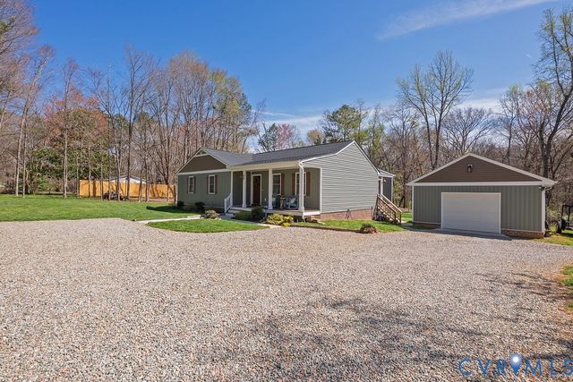 2765 Three Bridge Rd, Powhatan, VA 23139