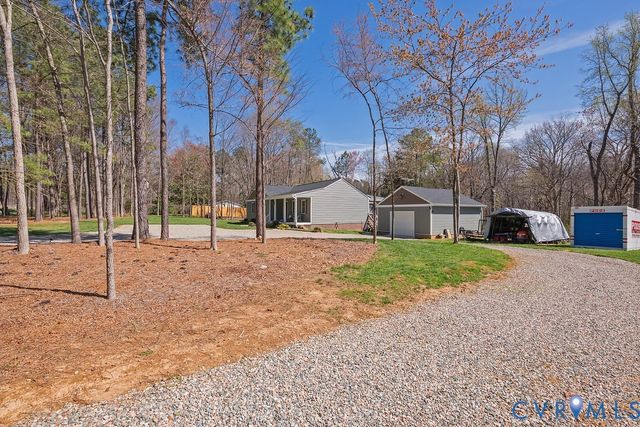 2765 Three Bridge Rd, Powhatan, VA 23139