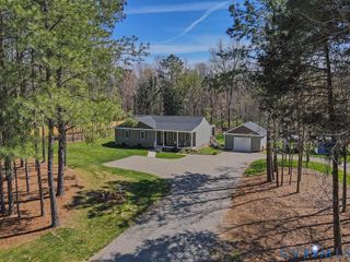 2765 Three Bridge Rd, Powhatan, VA 23139