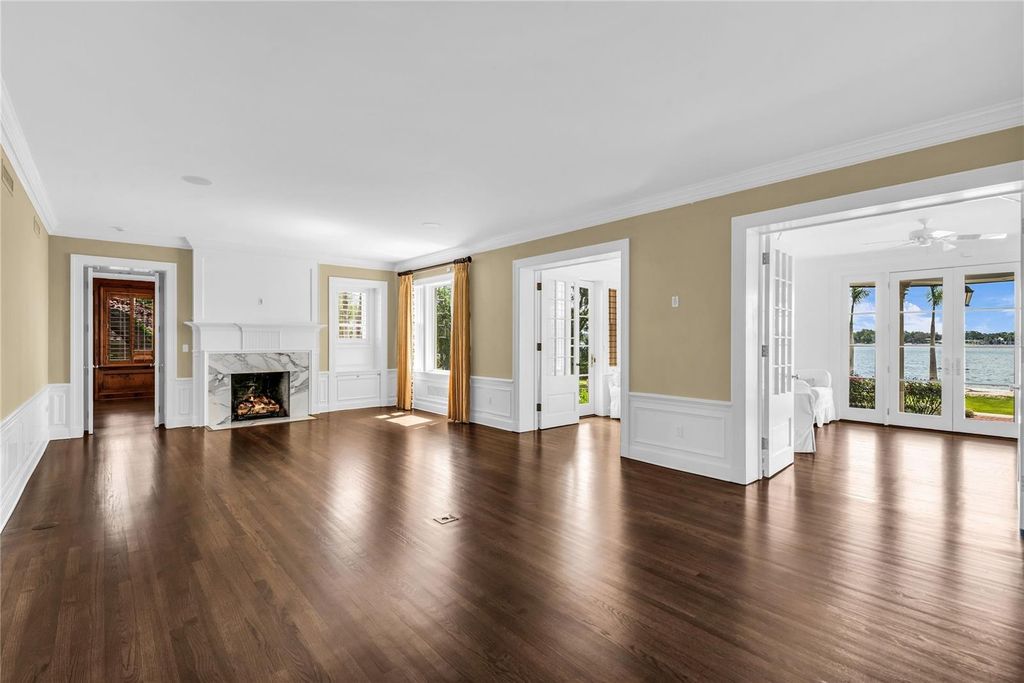 Image 25 of property listing at 1530 WATERWITCH DRIVE, Orlando, FL 32806