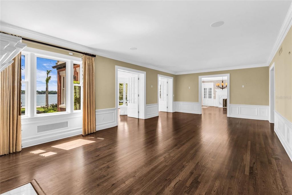 Image 29 of property listing at 1530 WATERWITCH DRIVE, Orlando, FL 32806