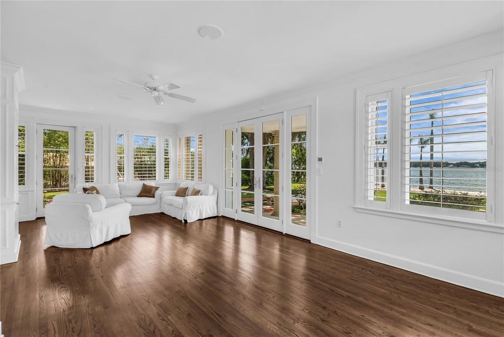 Image 31 of property listing at 1530 WATERWITCH DRIVE, Orlando, FL 32806