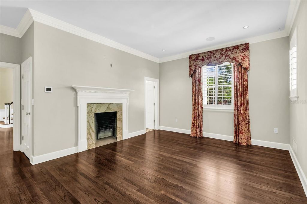 Image 44 of property listing at 1530 WATERWITCH DRIVE, Orlando, FL 32806
