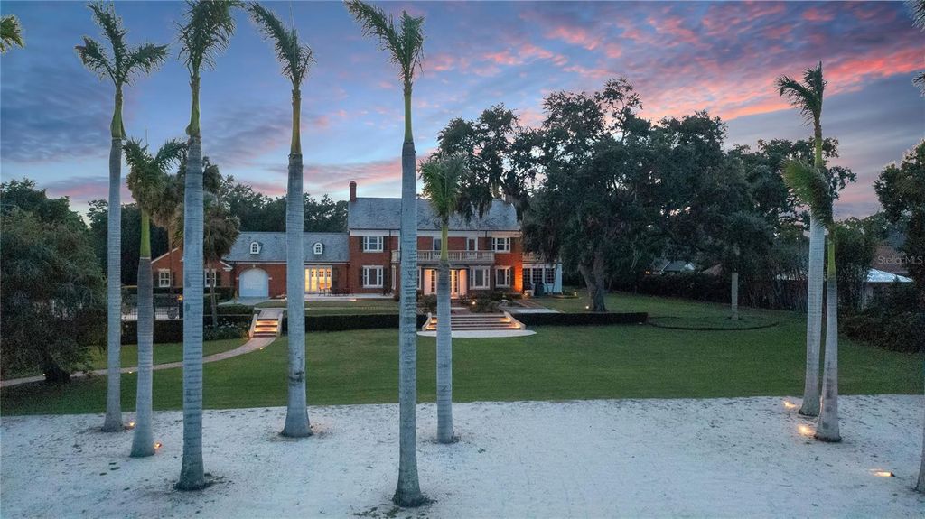 Image 81 of property listing at 1530 WATERWITCH DRIVE, Orlando, FL 32806