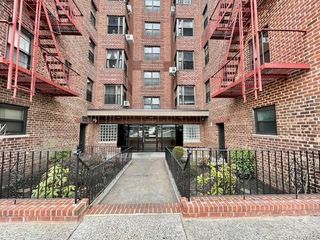 88-11 Northern Boulevard A310, Jackson Heights, NY 11372