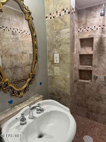 4410 TROWBRIDGE Drive, C, El Paso, TX 79903