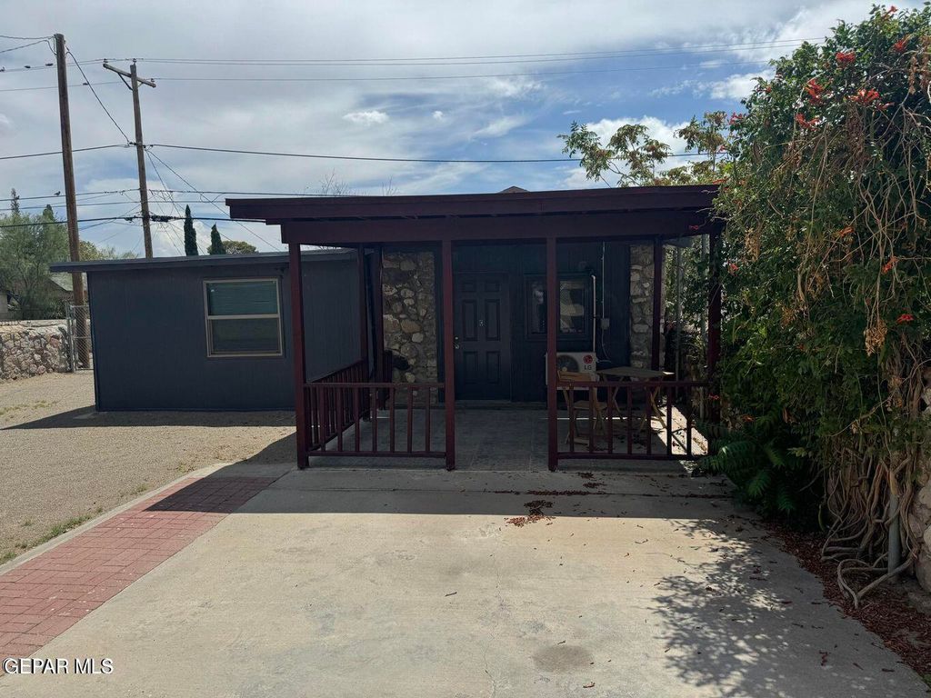 4410 TROWBRIDGE Drive, C, El Paso, TX 79903