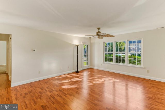 405 PADDOCK CT, Sewell, NJ 08080