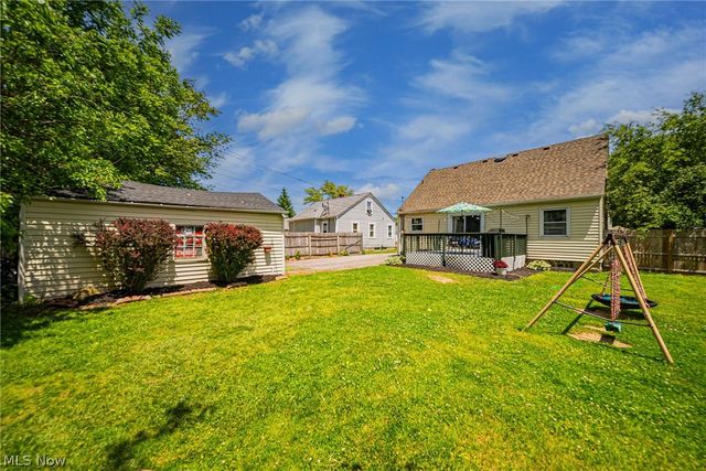 172 Brandtson Avenue, Elyria, OH 44035
