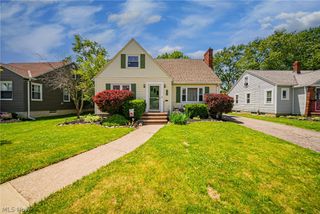 172 Brandtson Avenue, Elyria, OH 44035
