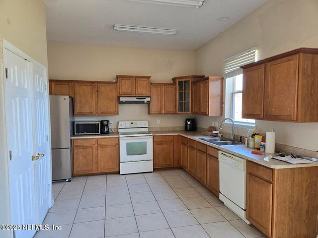 1541 HARVEST COVE Drive, Middleburg, FL 32068