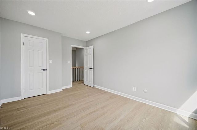 5419 Grand Lake CRES, Virginia Beach, VA 23462
