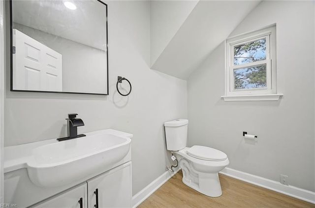 5419 Grand Lake CRES, Virginia Beach, VA 23462