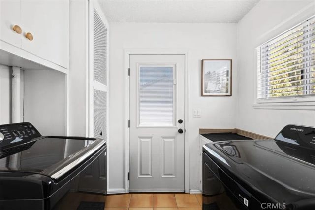 6347 Bovey Avenue, Tarzana, CA 91335