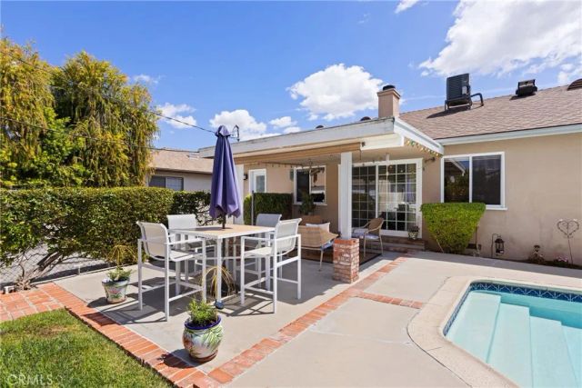 6347 Bovey Avenue, Tarzana, CA 91335