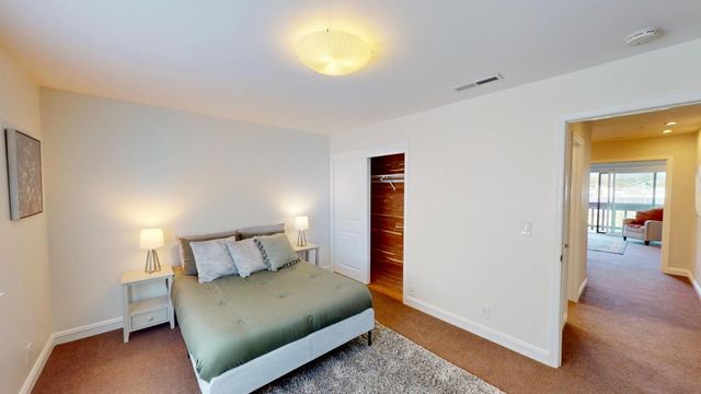 584 Spinnaker Court, Santa Cruz, CA 95062