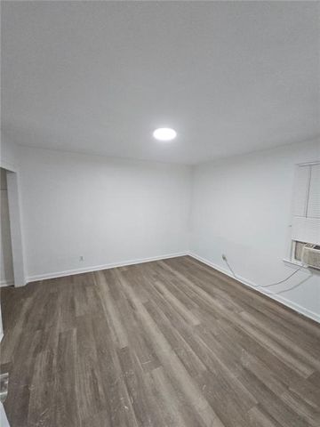 465 Pegg Road SW, Atlanta, GA 30315