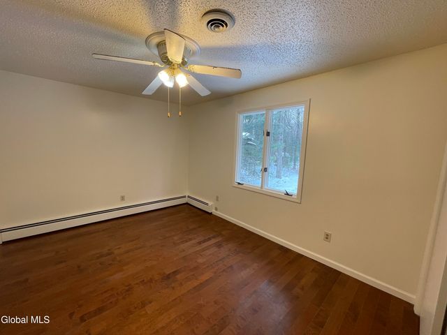 54 Route 236, Halfmoon, NY 12065