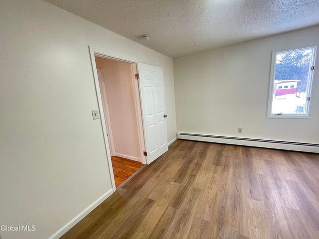 54 Route 236, Halfmoon, NY 12065