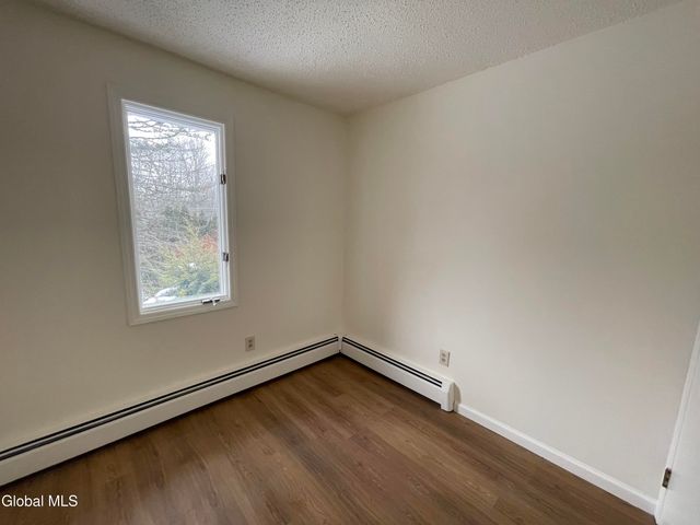 54 Route 236, Halfmoon, NY 12065