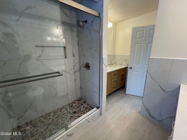 54 Route 236, Halfmoon, NY 12065