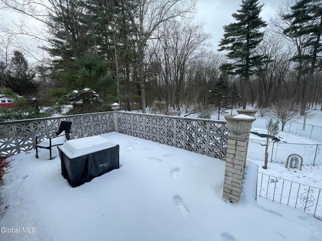 54 Route 236, Halfmoon, NY 12065