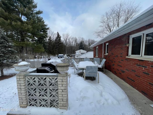 54 Route 236, Halfmoon, NY 12065