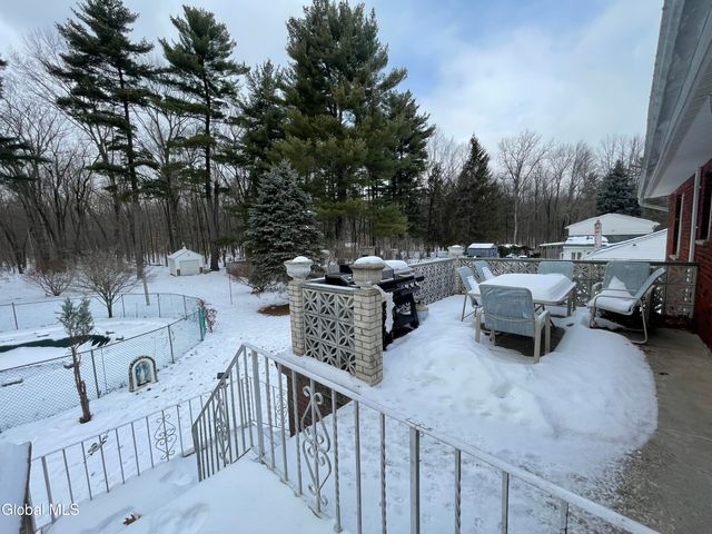 54 Route 236, Halfmoon, NY 12065