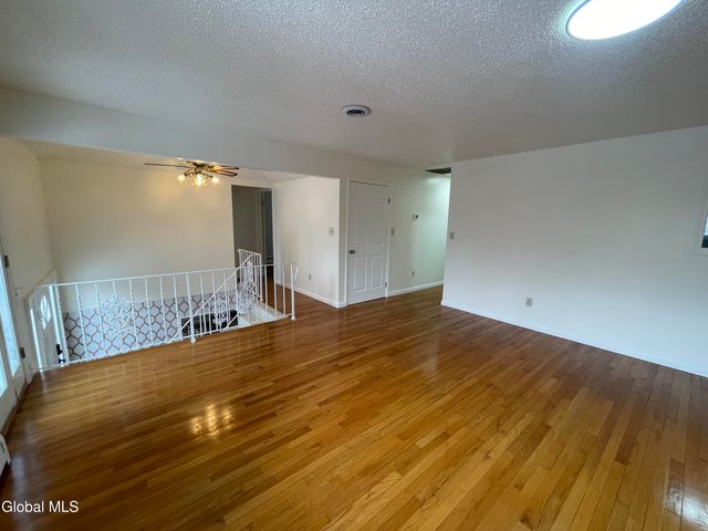 54 Route 236, Halfmoon, NY 12065