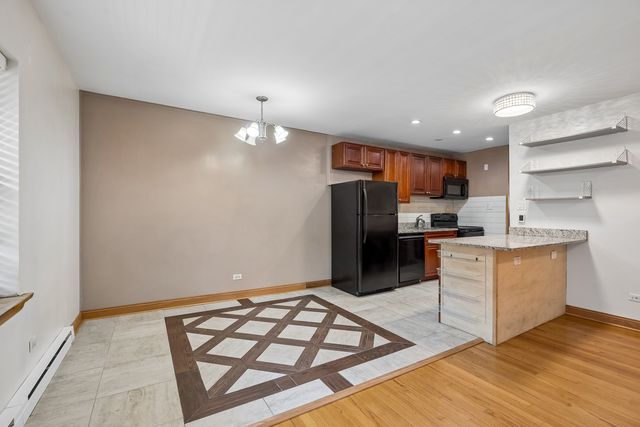409 Lathrop Avenue 1B, River Forest, IL 60305
