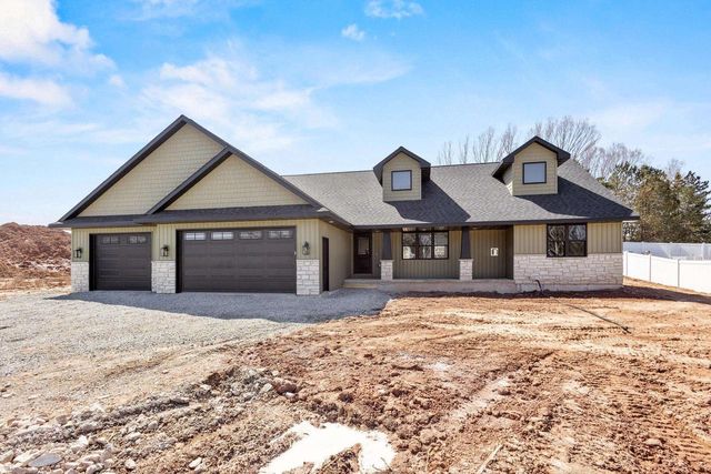 3370 LARGO RIDGE COURT, Green Bay, WI 54311