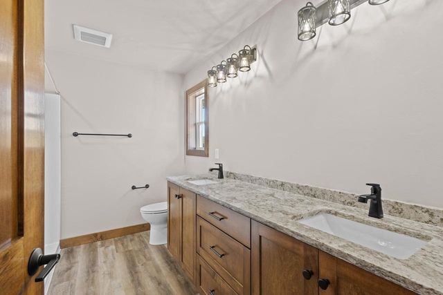 3370 LARGO RIDGE COURT, Green Bay, WI 54311