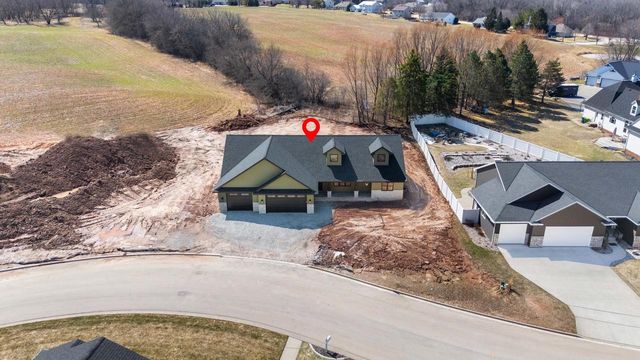 3370 LARGO RIDGE COURT, Green Bay, WI 54311