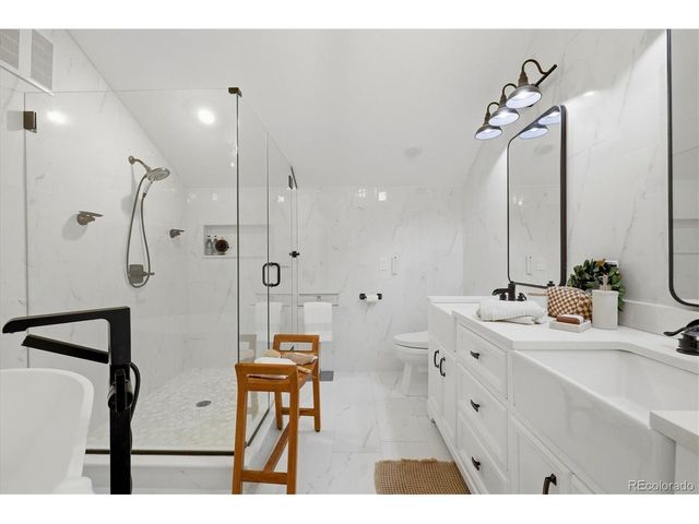 669 Reed St, Lakewood, CO 80214