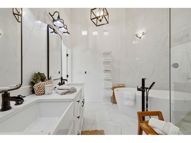 669 Reed St, Lakewood, CO 80214