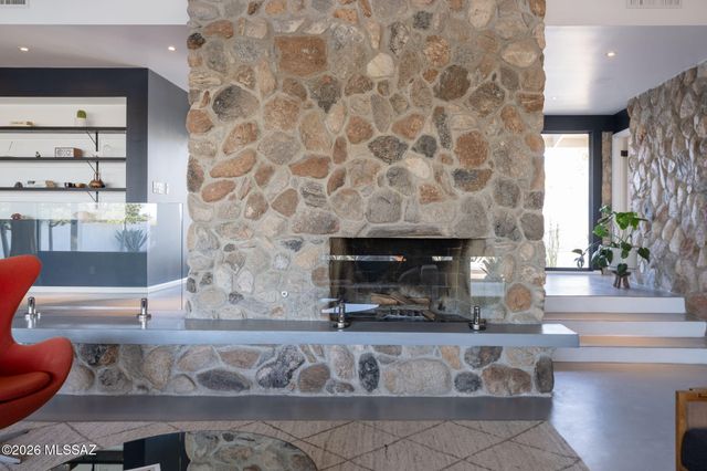 6631 N Camino Arturo, Tucson, AZ 85718