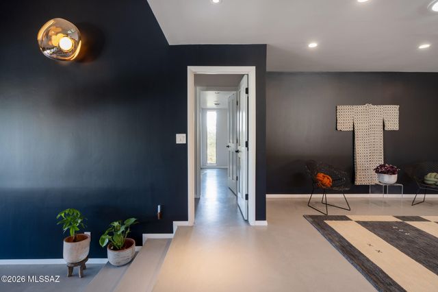 6631 N Camino Arturo, Tucson, AZ 85718