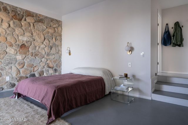 6631 N Camino Arturo, Tucson, AZ 85718