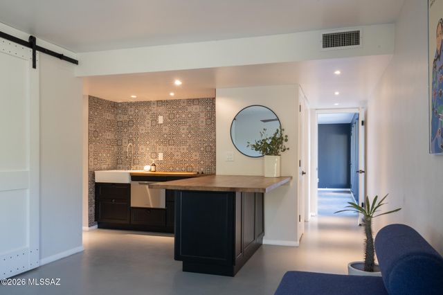 6631 N Camino Arturo, Tucson, AZ 85718