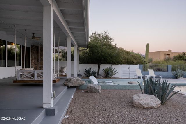 6631 N Camino Arturo, Tucson, AZ 85718