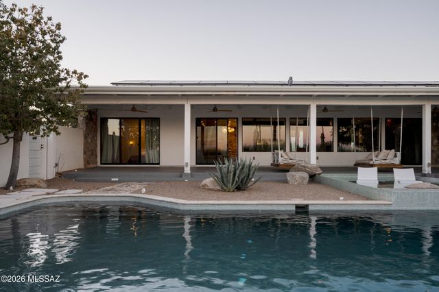 6631 N Camino Arturo, Tucson, AZ 85718