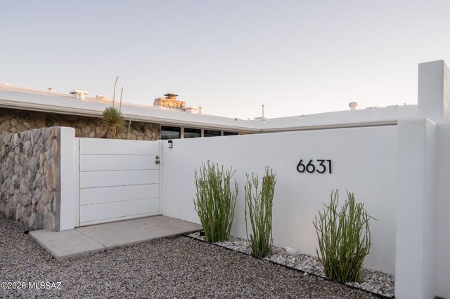 6631 N Camino Arturo, Tucson, AZ 85718